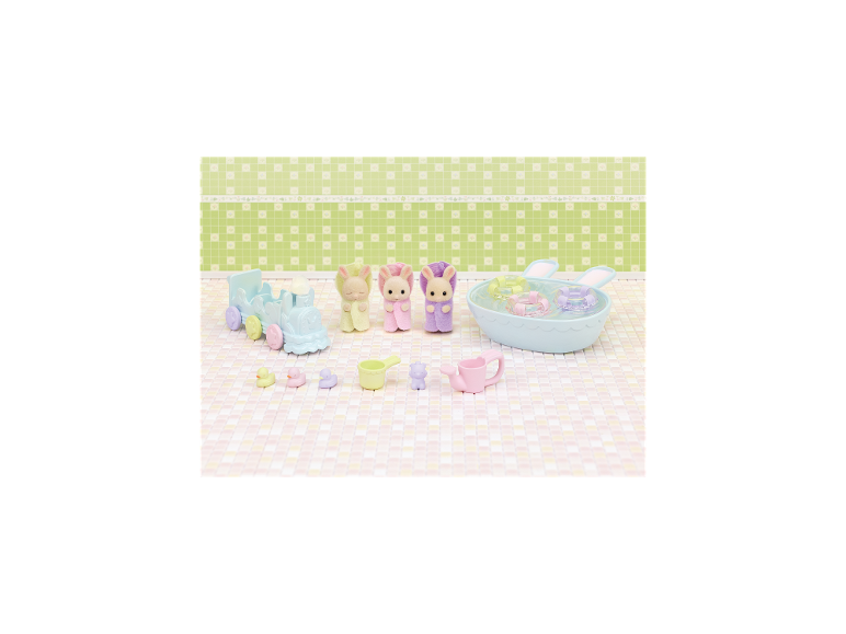 Badspeelgoedset met konijntjes, trein, eendjes en accessoires in pastelkleuren.