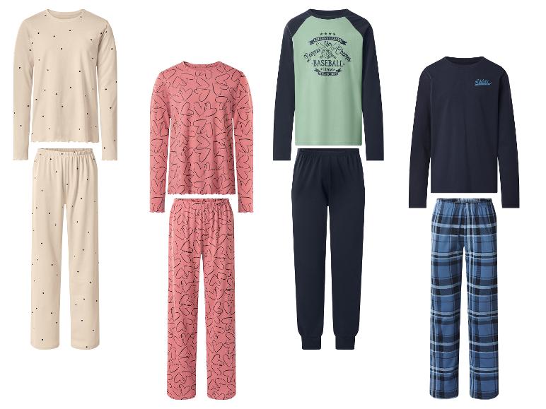 Kinderpyjama's met lange mouwen met stippen, harten, baseball en ruitpatronen.