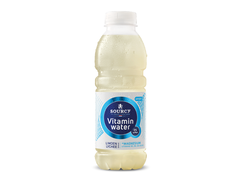 Een flesje vitaminewater met limoen- en lycheesmaak met magnesium.