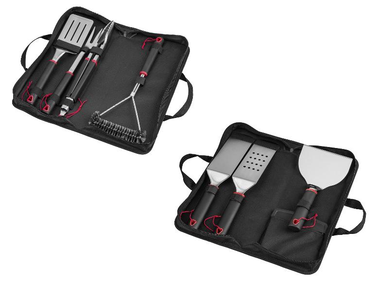 Barbecuegereedschapset met spatels, tang, vork en borstel in een zwarte draagtas.