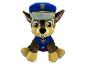 Pluche puppy van Paw Patrol, gekleed in een politiekostuum.