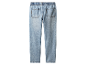 Lichtblauwe jeans met elastische tailleband.