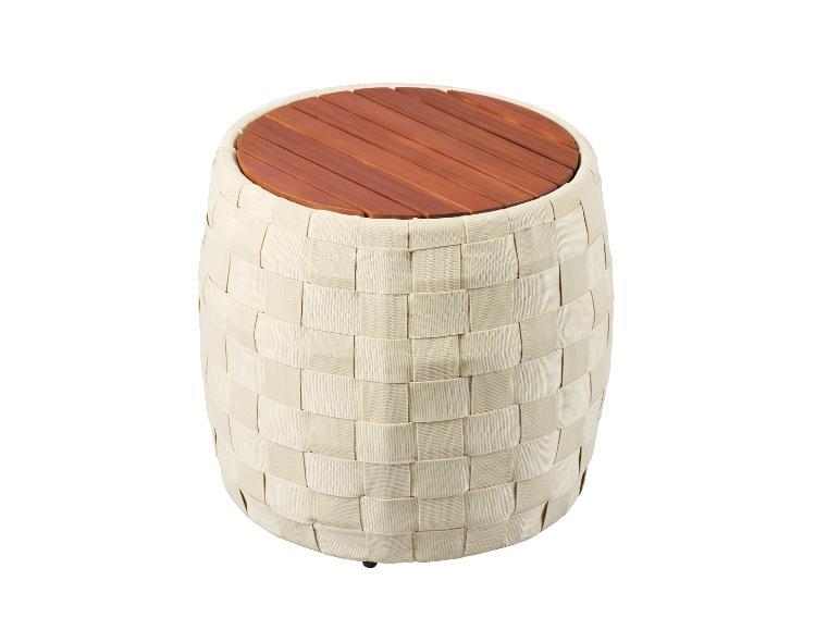 Ronde kruk met houten blad en beige gevlochten stoffen onderstel.
