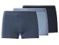 Drie herenboxershorts in blauw- en marineblauwtinten, achter elkaar geplaatst.