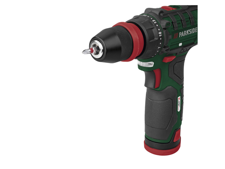 Een groene Parkside schroevendraaier met een rode knop.