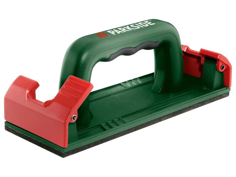 Groene en rode handschuurmachine met ergonomische handgreep.