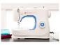 Witte en blauwe Singer M3205 naaimachine.