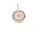 Witte LED tafellamp met ronde voet en slanke steel.