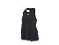 Zwart dames sporttopje met wit logo op de borst