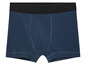 Een paar blauwe boxershorts.
