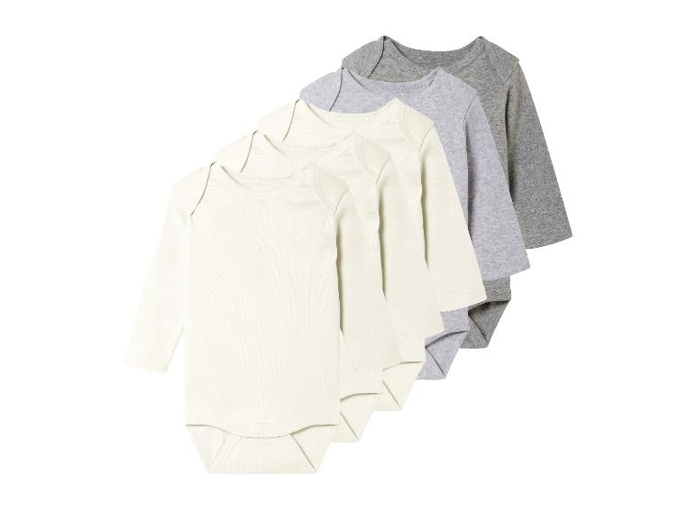 Drie pakketten baby rompertjes met lange mouwen in beige en grijs.