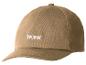 Beige baseballpet met witte opdruk 'WORK'.