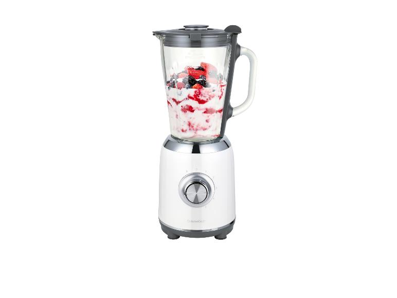 SilverCrest blender met fruit in de kan.