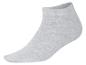 Lichtgrijze enkelsok.