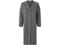 Lange grijze geribbelde cardigan met bruine knopen.