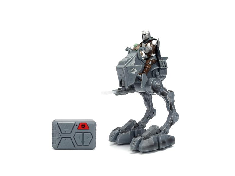Mandalorian speelgoed op AT-ST walker met Grogu en afstandsbediening