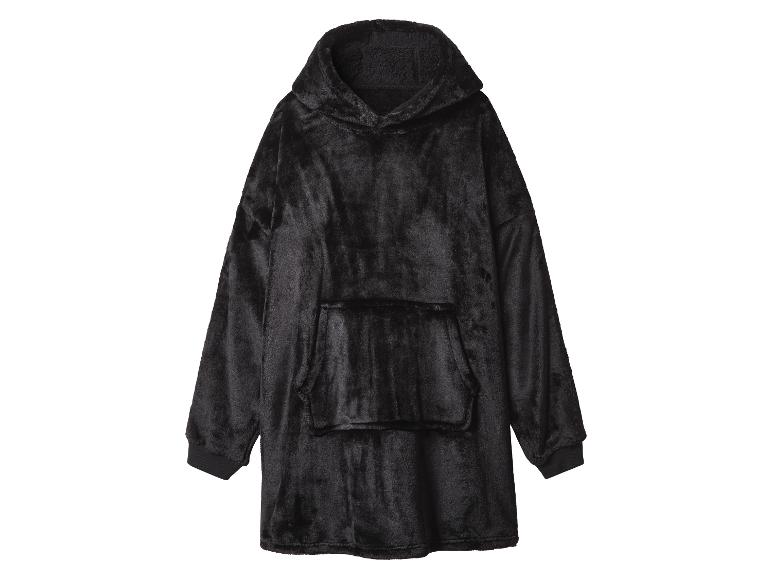 Zwarte, oversized, pluizige hoodie met capuchon en voorzak