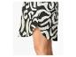 Rok met zwart-witte abstracte print en zijsplit.