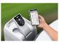 Besturing van een Lay-Z-Spa jacuzzi via een mobiele app en bedieningspaneel.