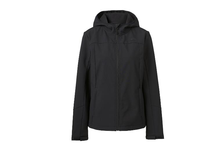 Zwarte softshell jas met capuchon, volledige rits en verstelbare manchetten.