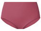 Een roze damesonderbroek.