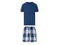Donkerblauwe pyjama: t-shirt en geruite korte broek.