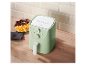 Mintgroene Silvercrest Airfryer op een houten aanrecht.