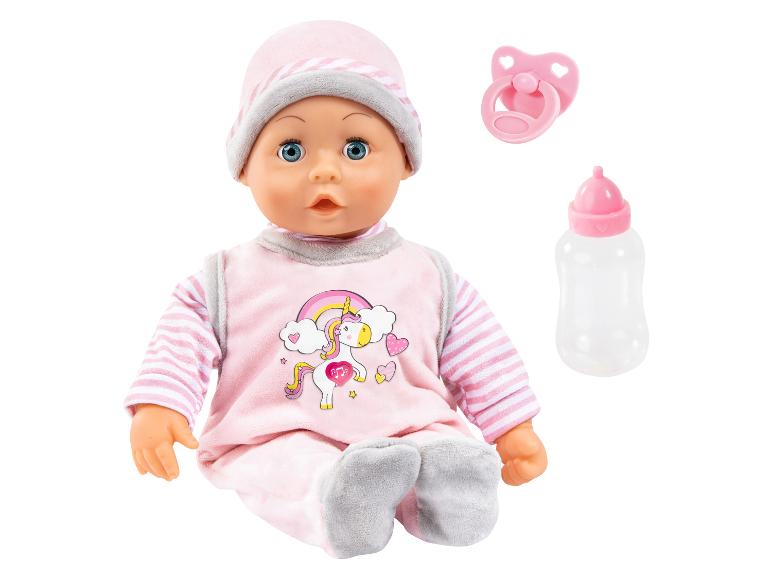Babypop in roze eenhoornoutfit met accessoires.