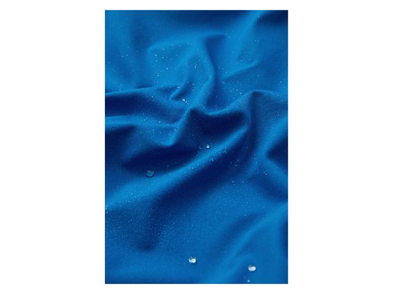Blauwe waterdichte stof met waterdruppels