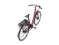 Rode elektrische fiets met bagagedrager en display op het stuur.