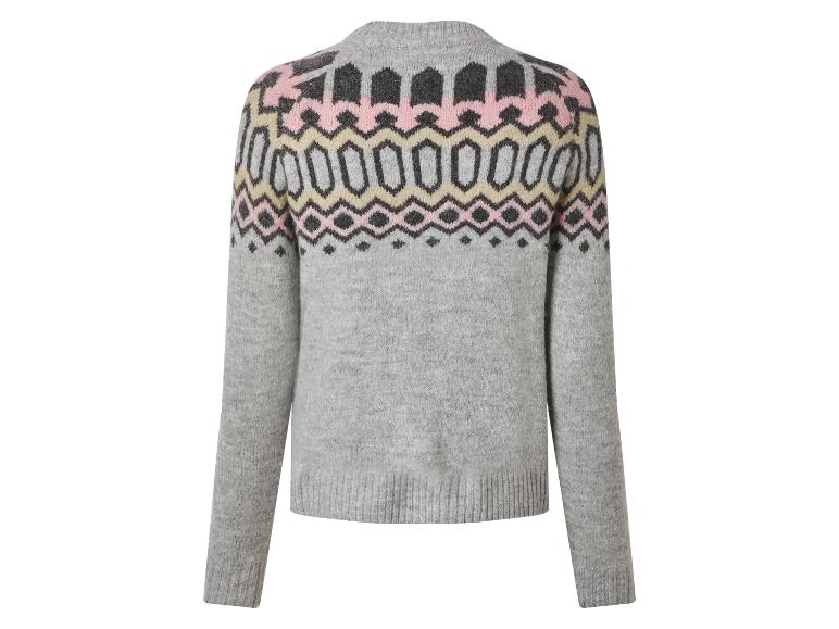 Grijze gebreide trui met roze, zwarte en beige patroon op het juk.