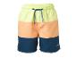 Color-block zwemshort in geel, oranje en blauw met een blauw trekkoord.