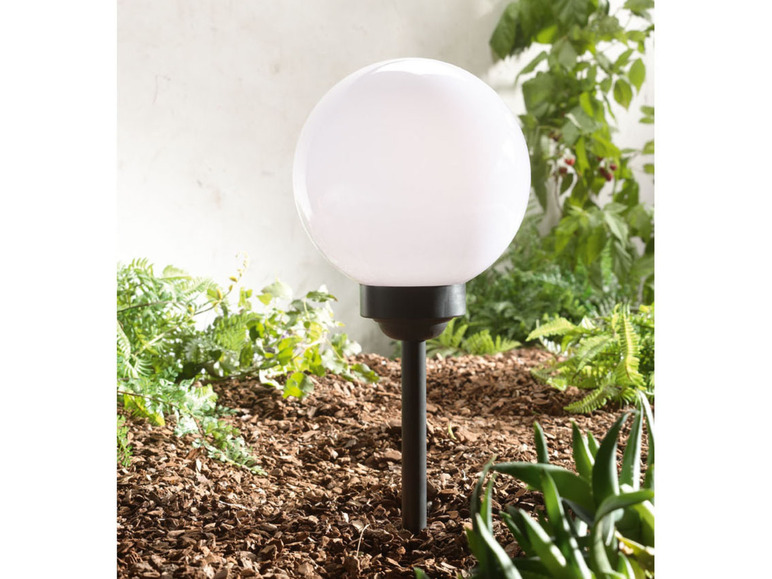 Ga naar volledige schermweergave: LIVARNO home LED solar-lichtbol - afbeelding 4
