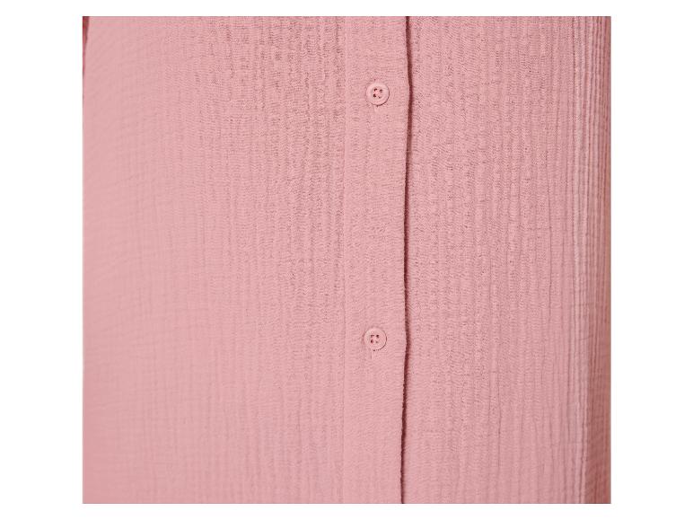 Roze mousseline blouse, detail knopen.