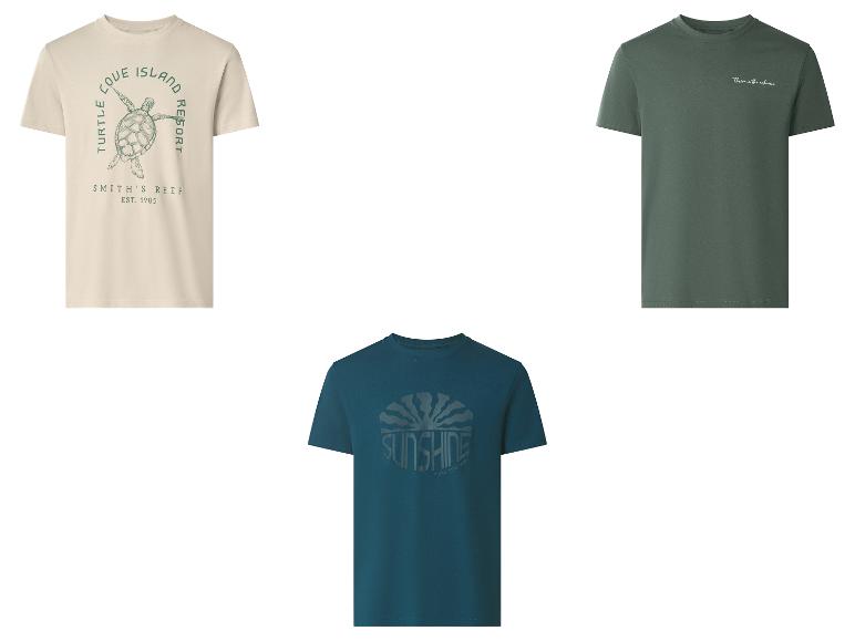 Drie heren T-shirts: beige met schildpad, groen met 'Thrive in the unknown' en blauw met 'Sunshine'.