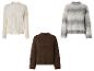 Drie truien: een beige kabeltrui, een effen bruine en een gestreepte grijze.