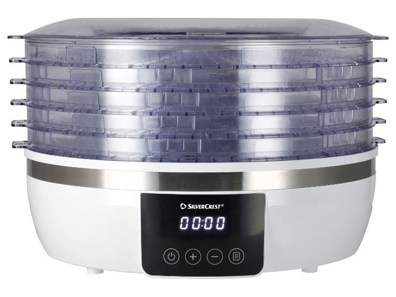 SilverCrest voedseldehydrator met meerdere transparante trays.