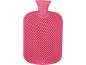 Roze warmwaterkruik met een geribbeld oppervlak
