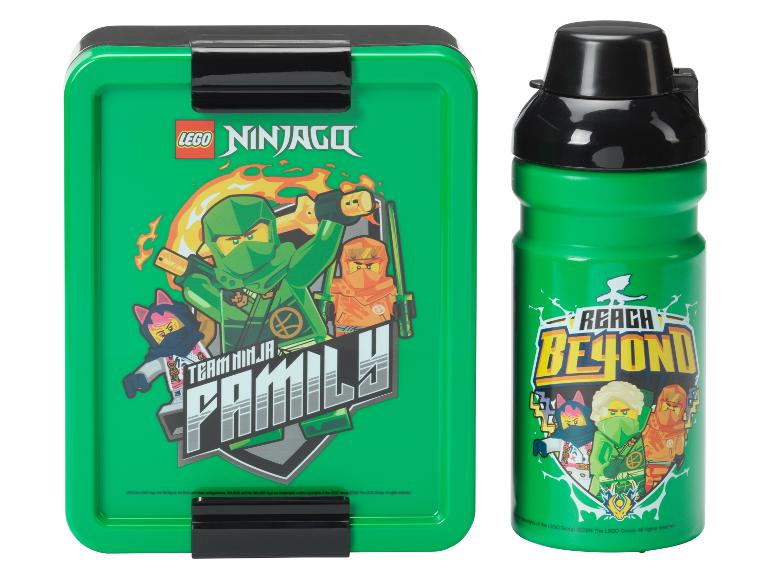 Groene LEGO Ninjago lunchbox en drinkfles: Ninja personages en Reach Beyond thema.