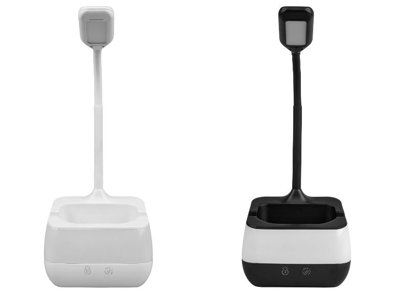 Twee LED bureaulampen met een geïntegreerde pennenhouder, een witte en een zwarte.