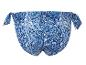 Blauw-witte paisley bikini broekje.