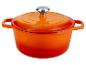 Oranje gietijzeren braadpan met deksel en zilveren knop