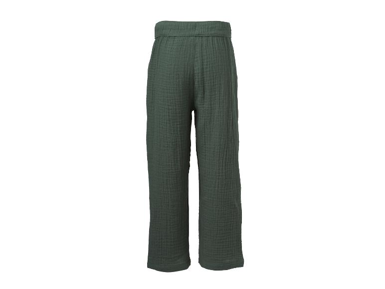 Donkergroene wijde broek van een getextureerde, gekreukelde stof.