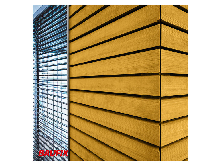Geel houten gevelbekleding met Baufix logo