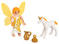 Een fee met vleugels, een eenhoorn en accessoires voor speelgoedfiguren.