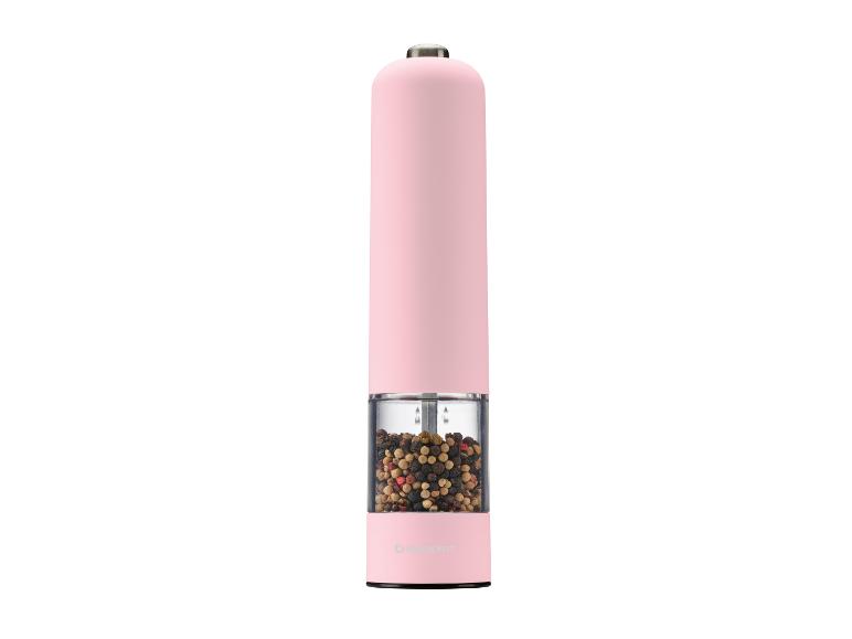 Roze elektrische pepermolen met transparant reservoir gevuld met kleurrijke peperkorrels.