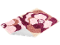 Badmat met bloemenpatroon in roze, bordeaux en beige, met antislip onderkant.