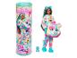 Barbie Cutie Reveal Care Bears pop in een pluche berenpak met accessoires.