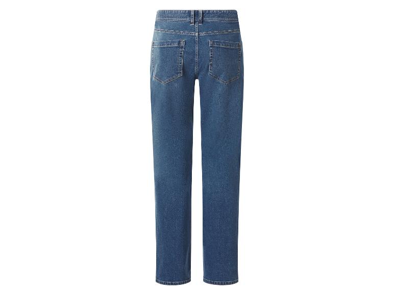 Blauwe jeans met achterzakken