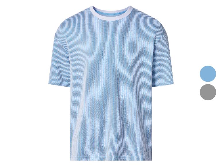 Blauw-wit gestreept T-shirt met korte mouwen en ronde hals.